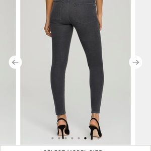 Good American good legs low skinny jeans in washed black